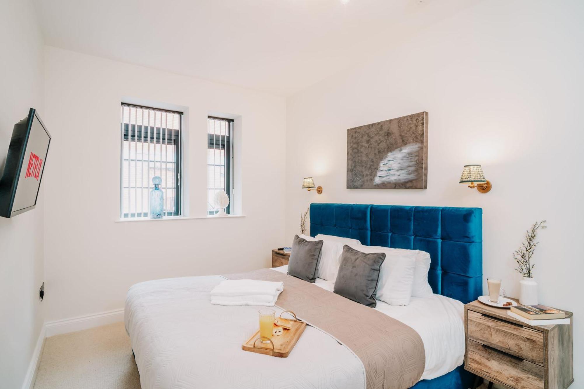 Apartment Stylish Historic Pad, Families Contractors, Wifi *