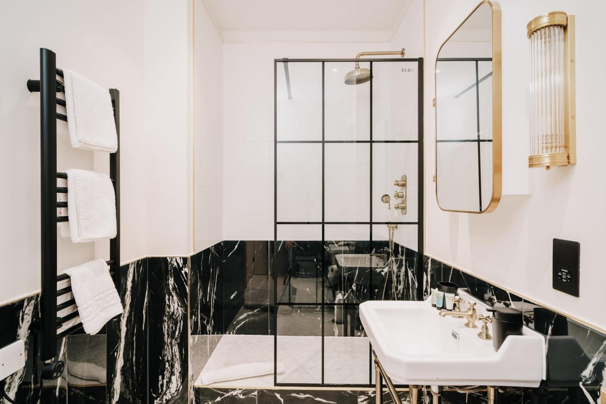 Stylish Historic Pad, Families Contractors, Wifi Apartment Birmingham