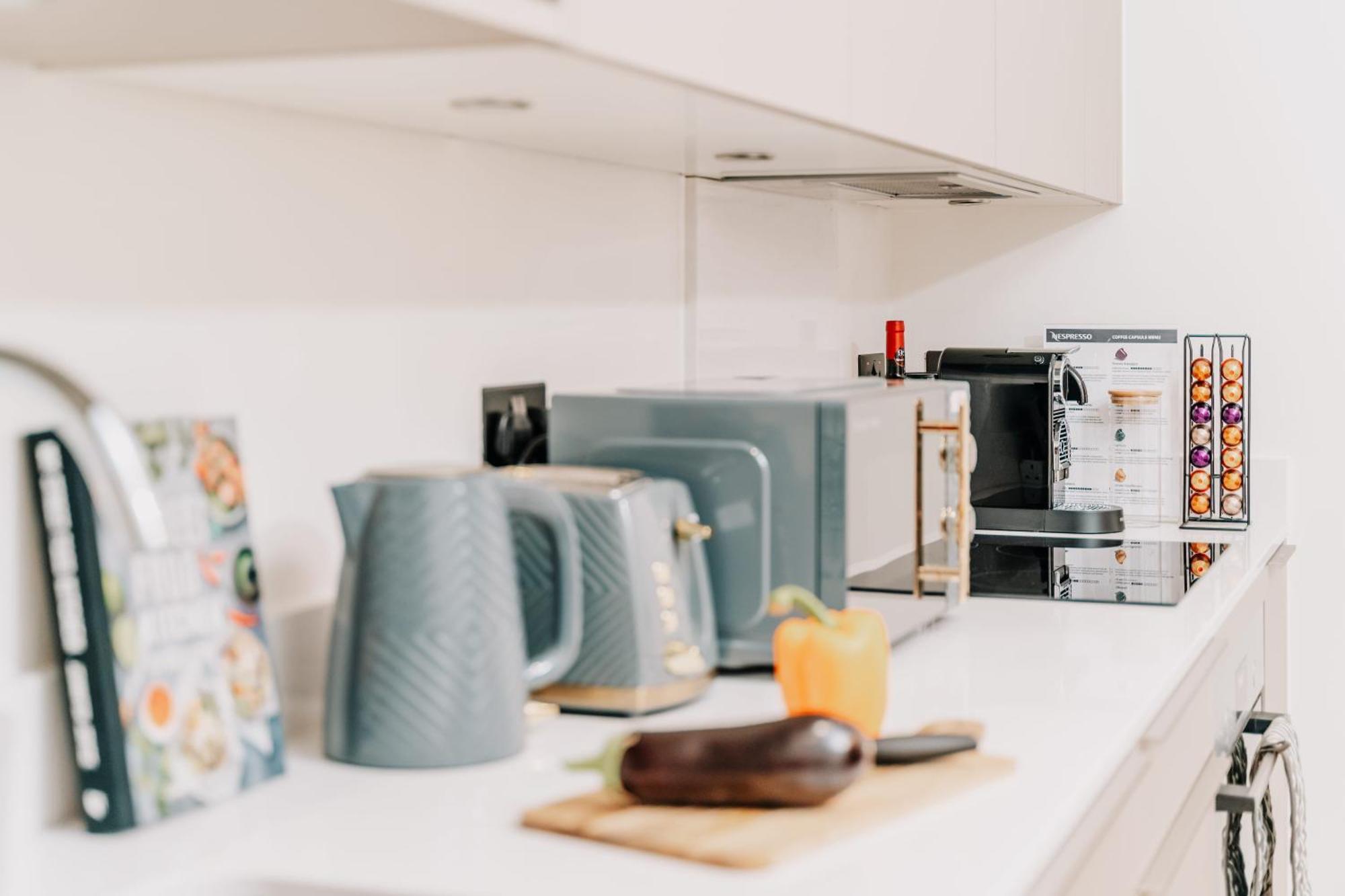 Apartment Stylish Historic Pad, Families Contractors, Wifi Birmingham